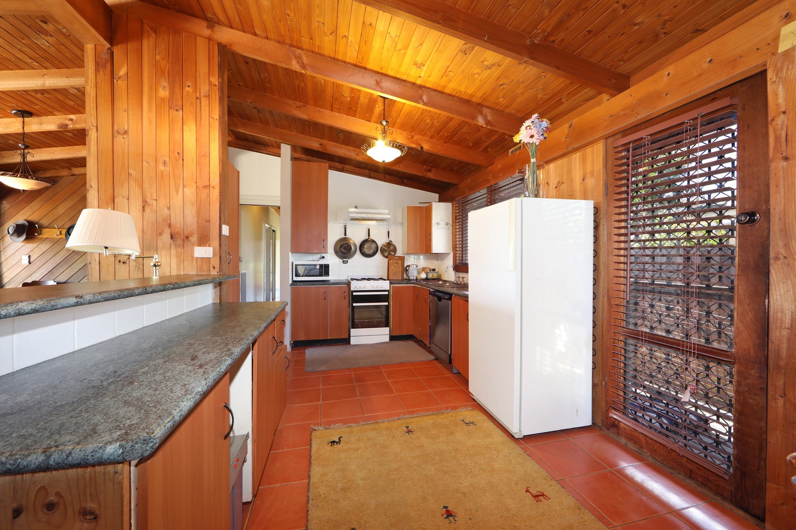 6 Fifth AvenueRowville, VIC 3178, Rowville - Thumbnail 5