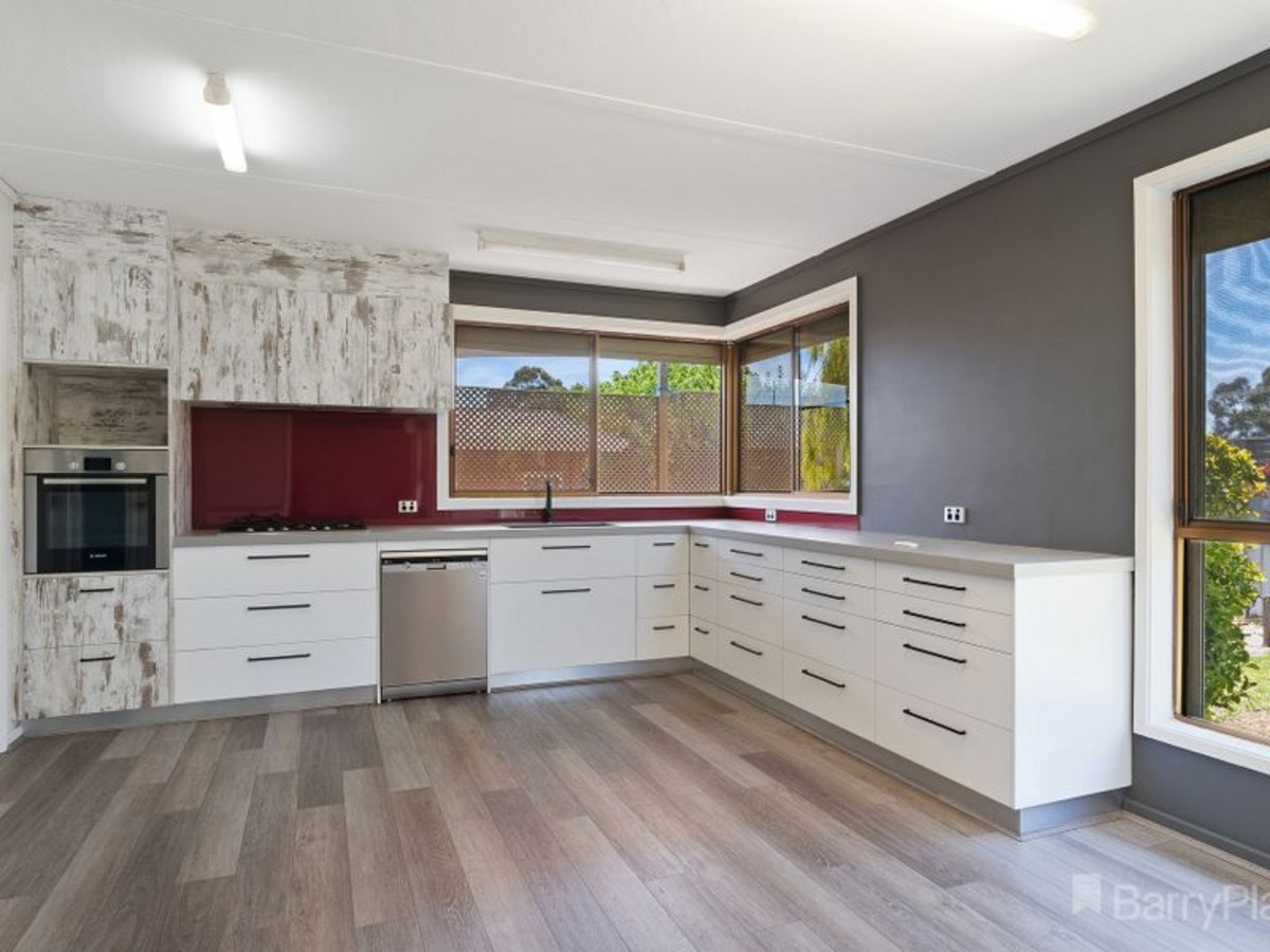 104 Edwards RoadKennington, VIC 3550, Kennington - Thumbnail 3