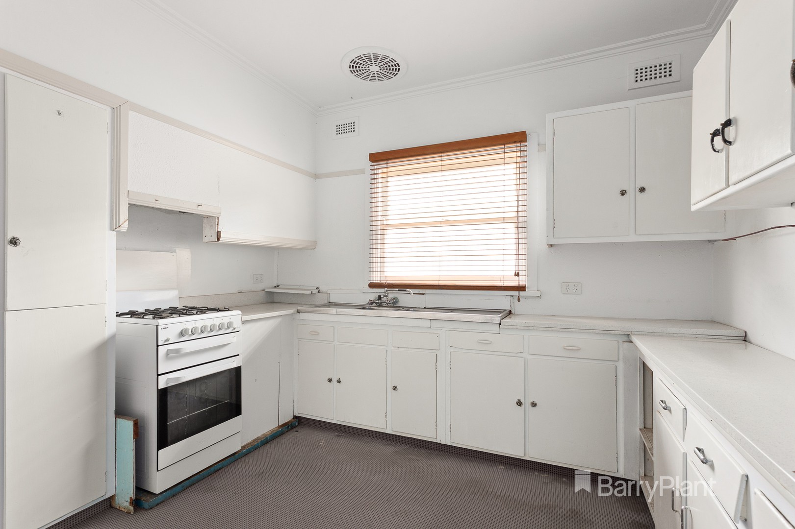 42 Golf View RoadHeatherton, VIC 3202, Heatherton - Thumbnail 2