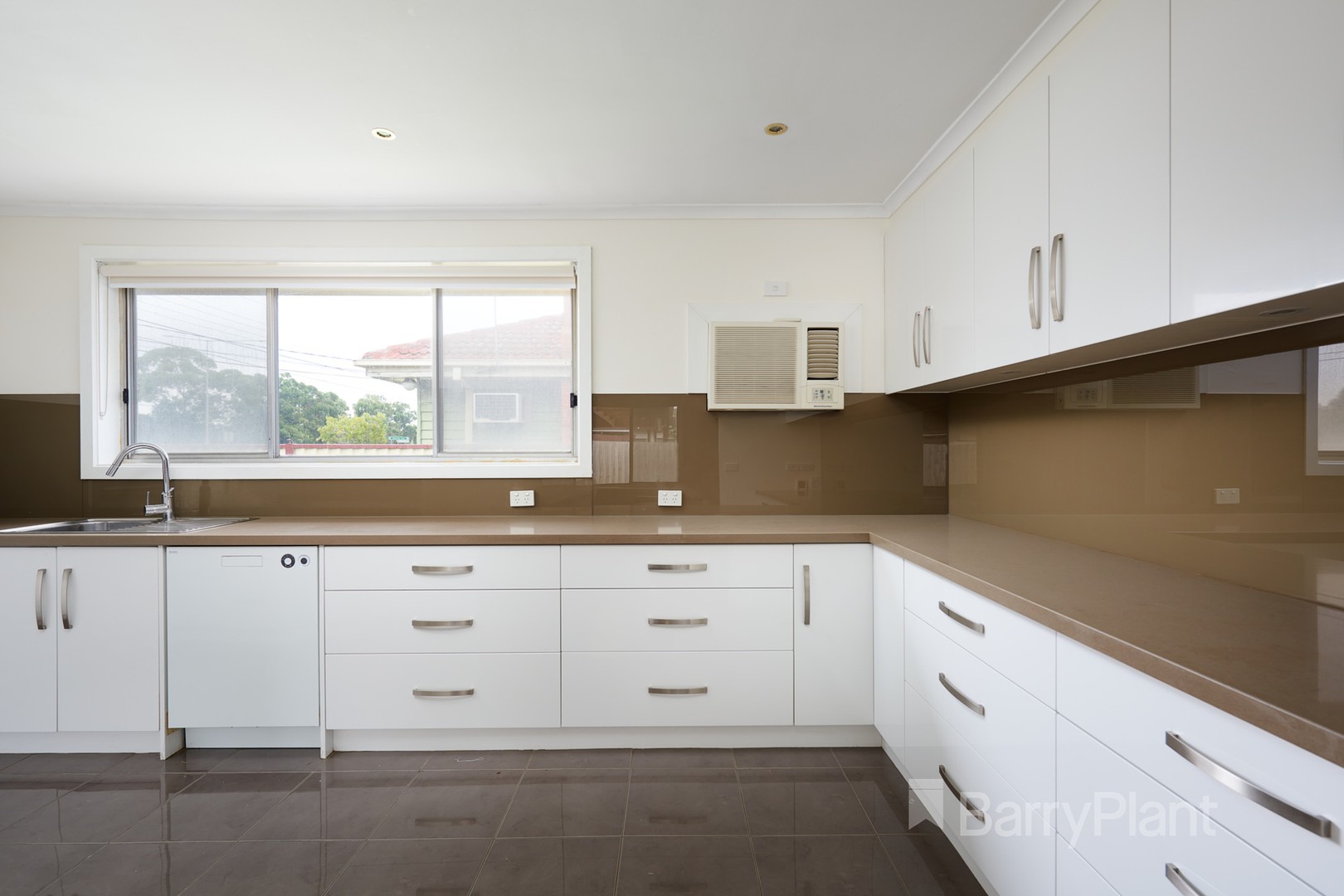 2/2 Fairbank RoadClayton South, VIC 3169, Clayton South - Thumbnail 5