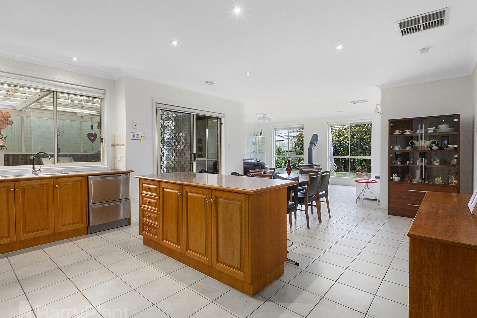 6 Sandstone AvenueSeabrook, VIC 3028, Seabrook - Thumbnail 8