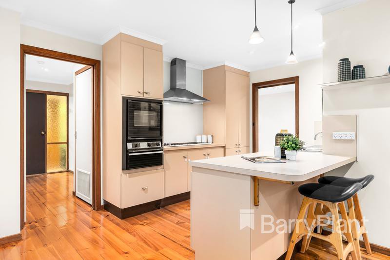 21 Higgs AvenueMill Park, VIC 3082, Mill Park - Thumbnail 3
