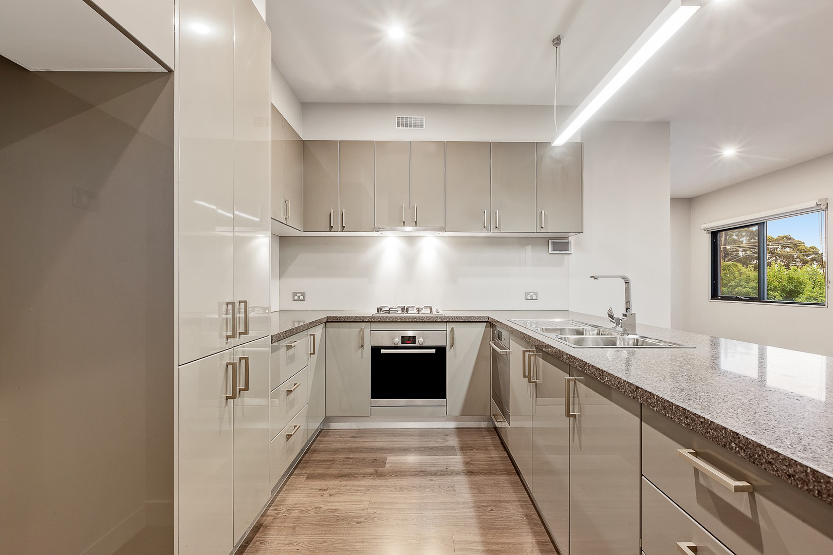 6/8 George Street, Doncaster East, VIC 3109, Doncaster East - Thumbnail 5