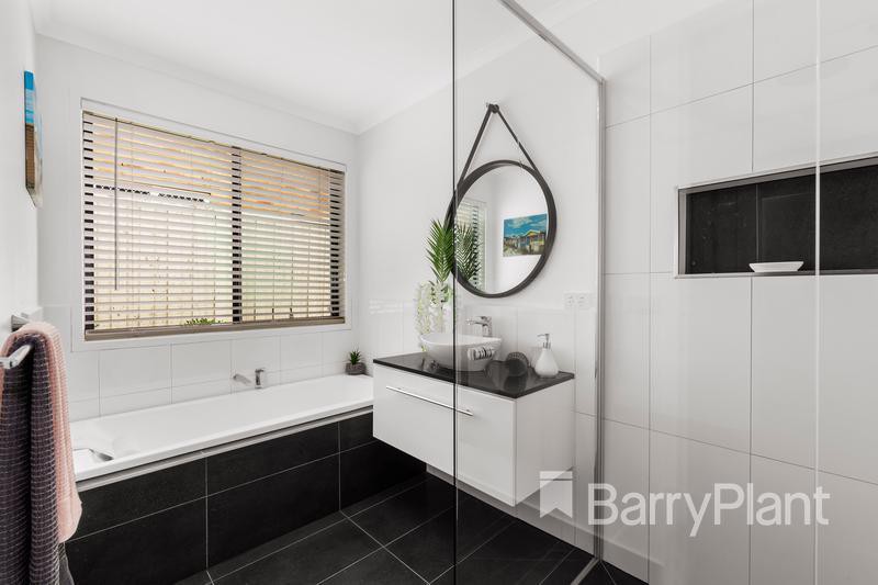 40 Highview DriveSouth Morang, VIC 3752, South Morang - Thumbnail 8
