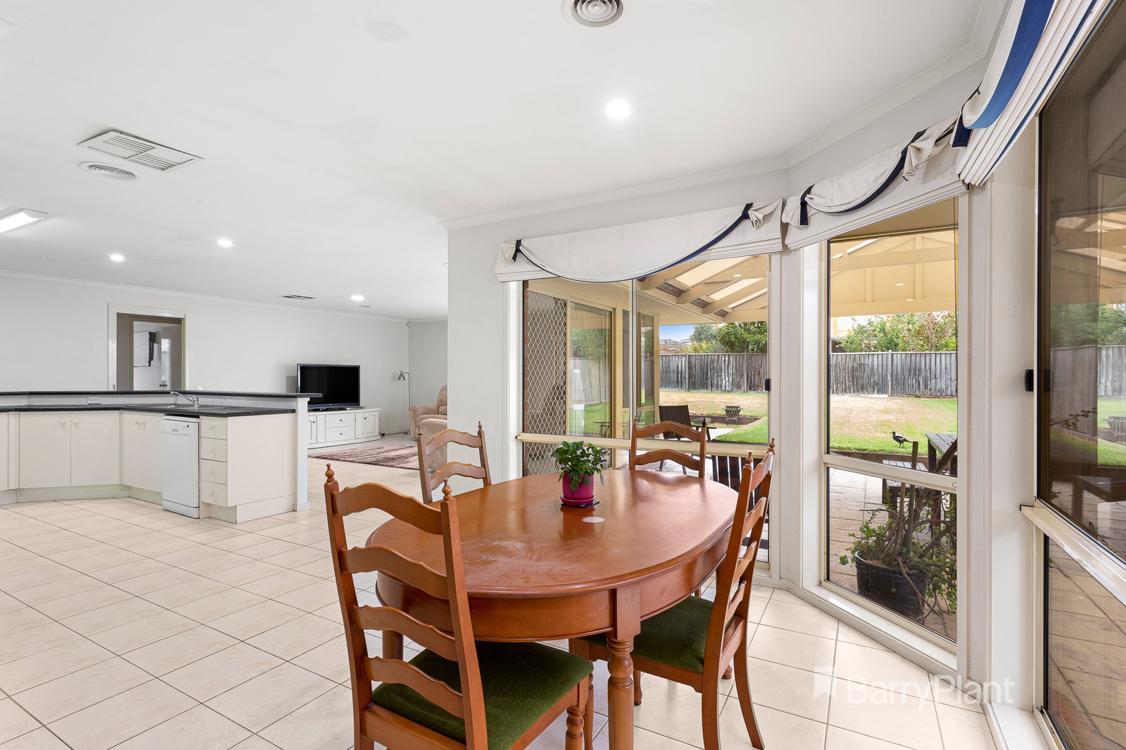 136 Spring RoadDingley Village, VIC 3172, Dingley Village - Thumbnail 5