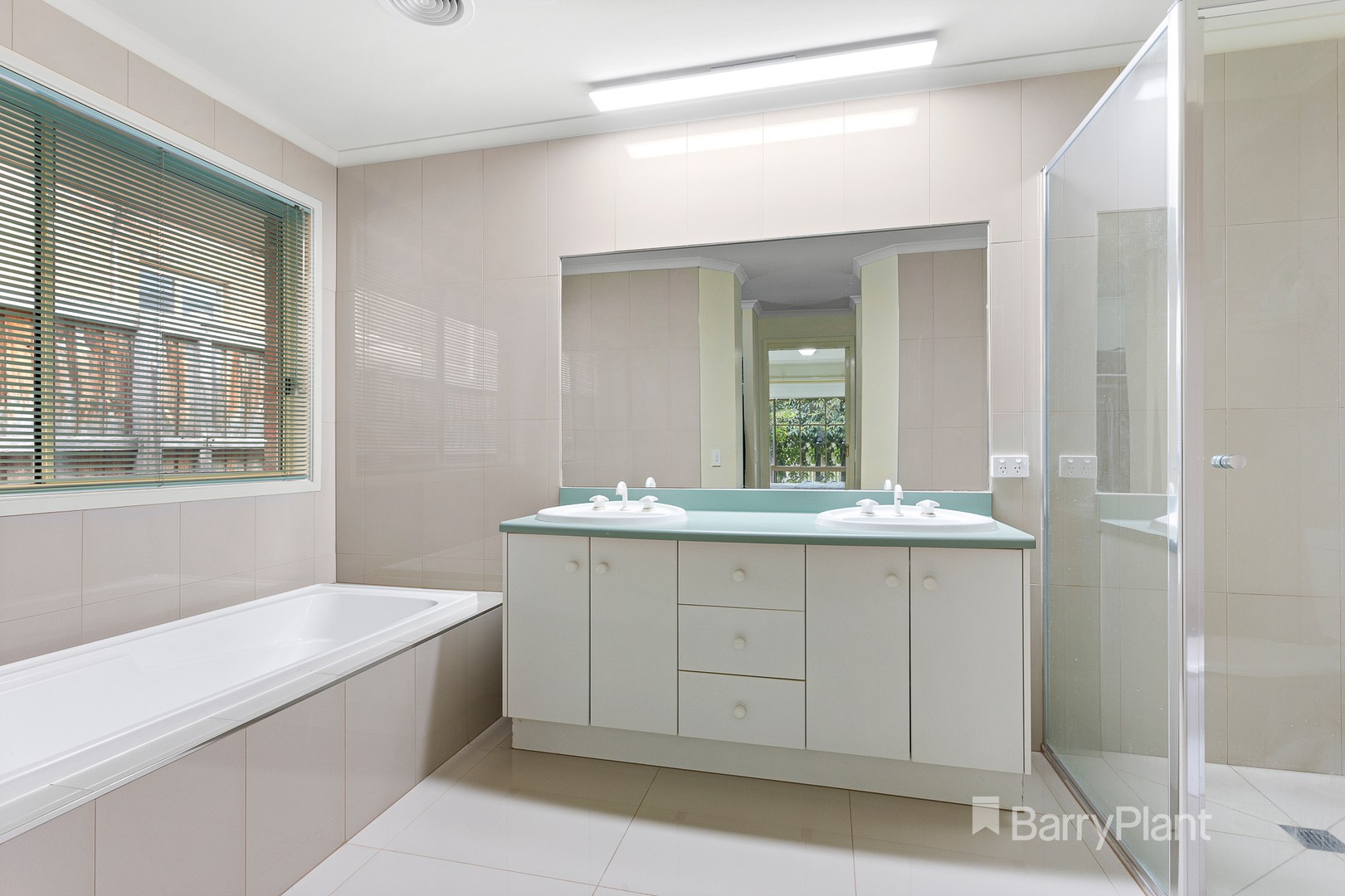 136 Spring RoadDingley Village, VIC 3172, Dingley Village - Thumbnail 8