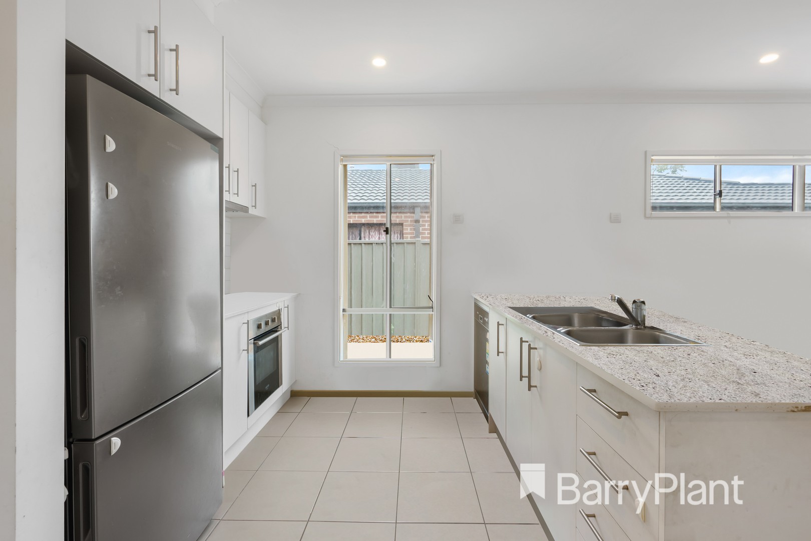 80 Chapman DriveWyndham Vale, VIC 3024, Wyndham Vale - Thumbnail 2