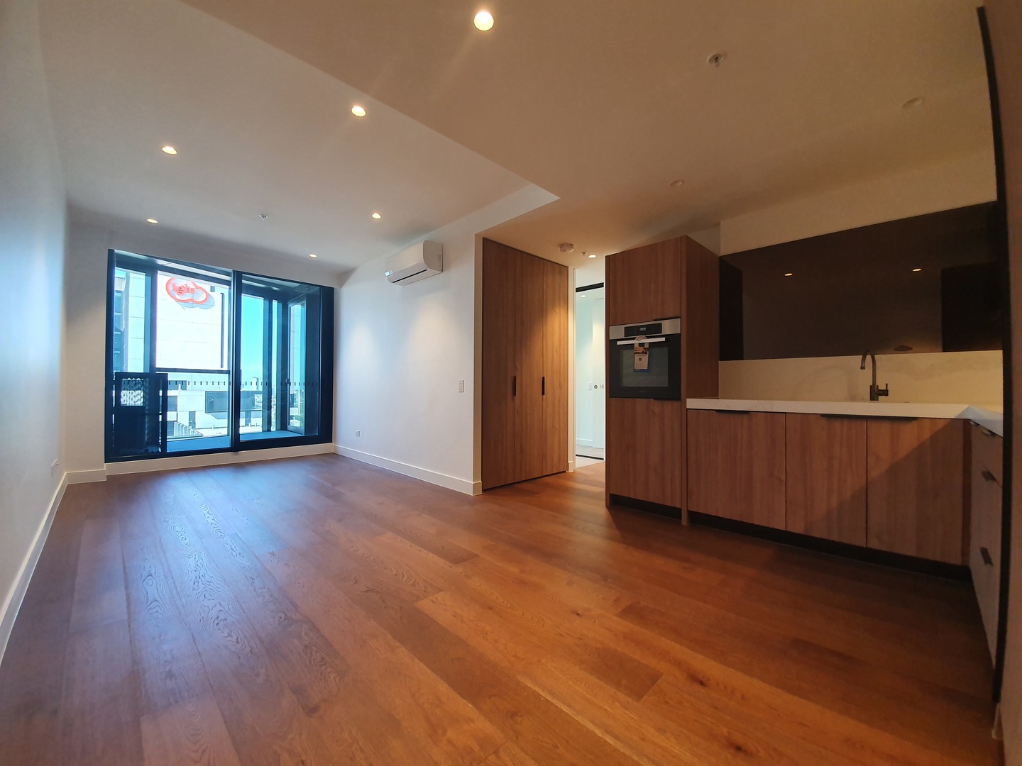 1809/18 Claremont Street, South Yarra, VIC 3141 - Thumbnail 1 - 08/02/2021