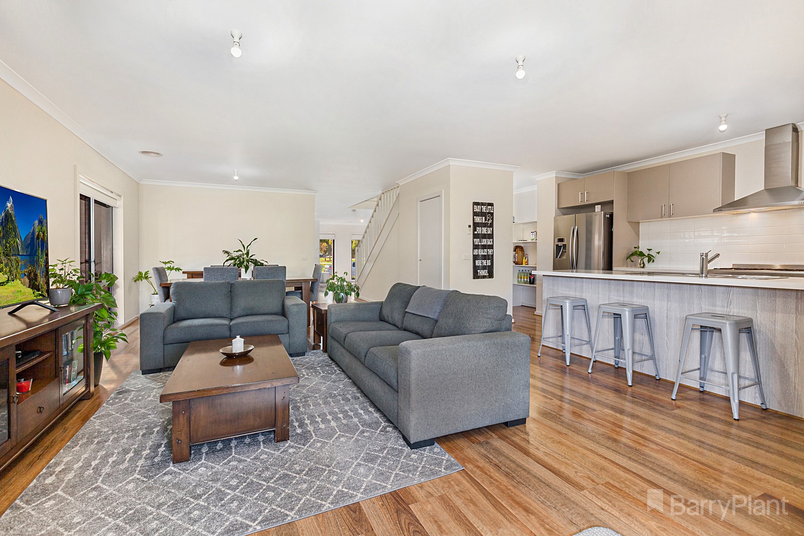 8 Pacific GrangeBeveridge, VIC 3753, Beveridge - Thumbnail 6
