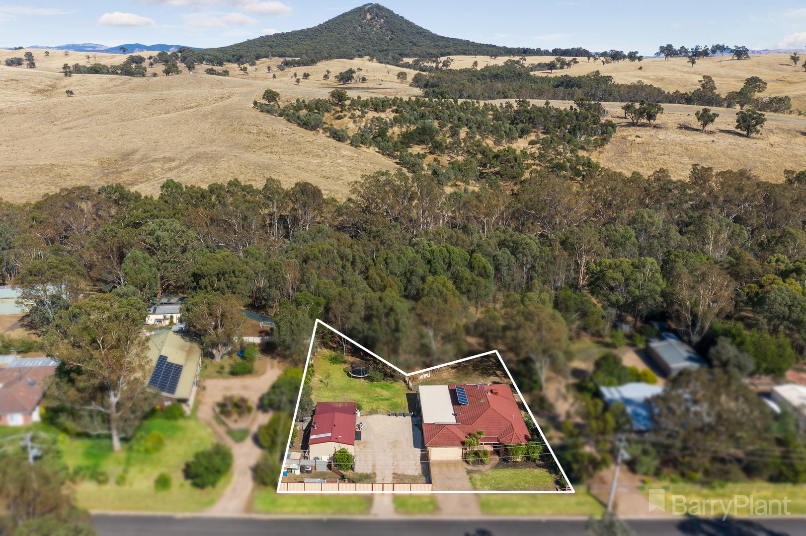 38 Casey CrescentBroadford, VIC 3658, Broadford - Thumbnail 2