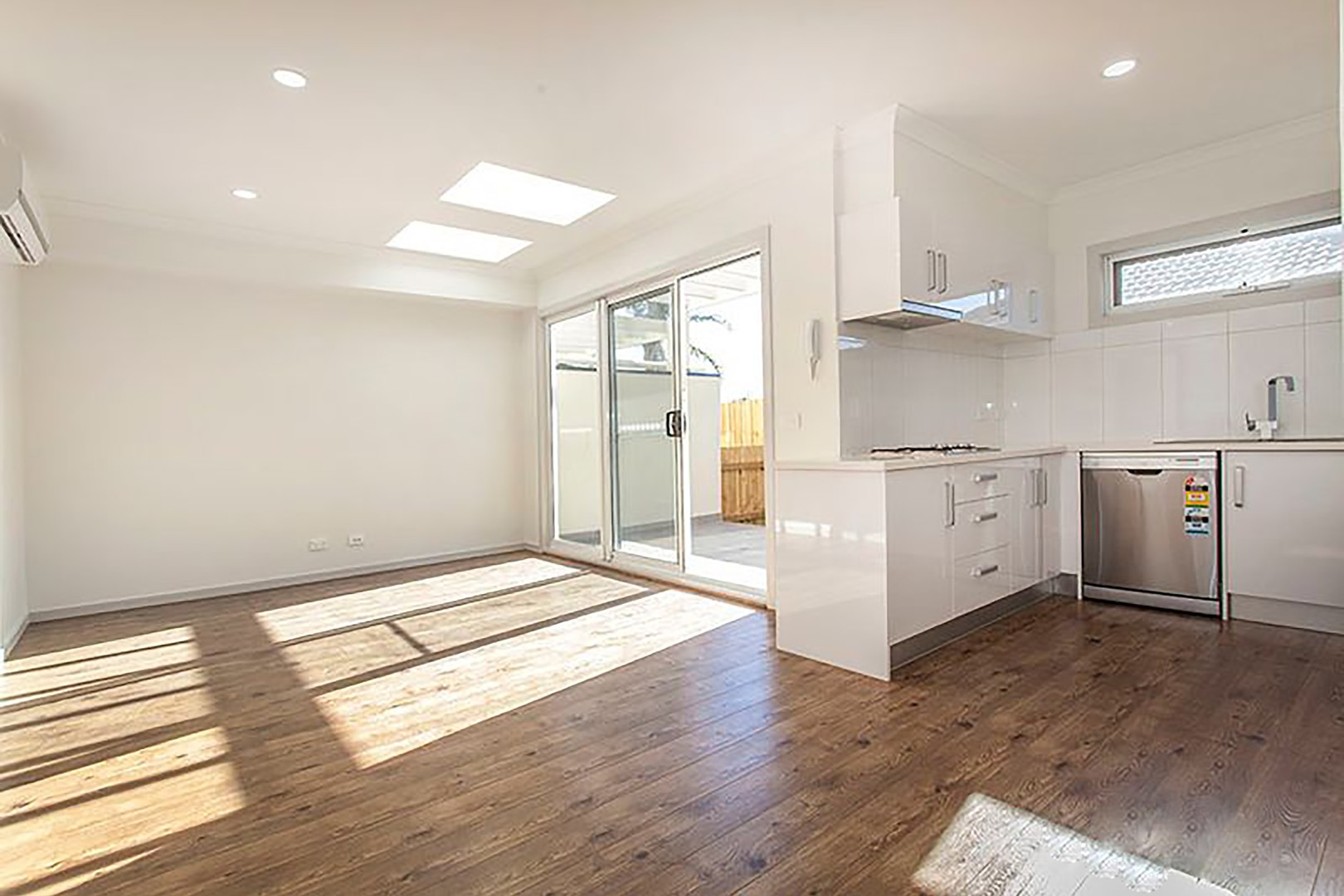 10/1084 Stud Road, Rowville, VIC 3178, Rowville - Thumbnail 3