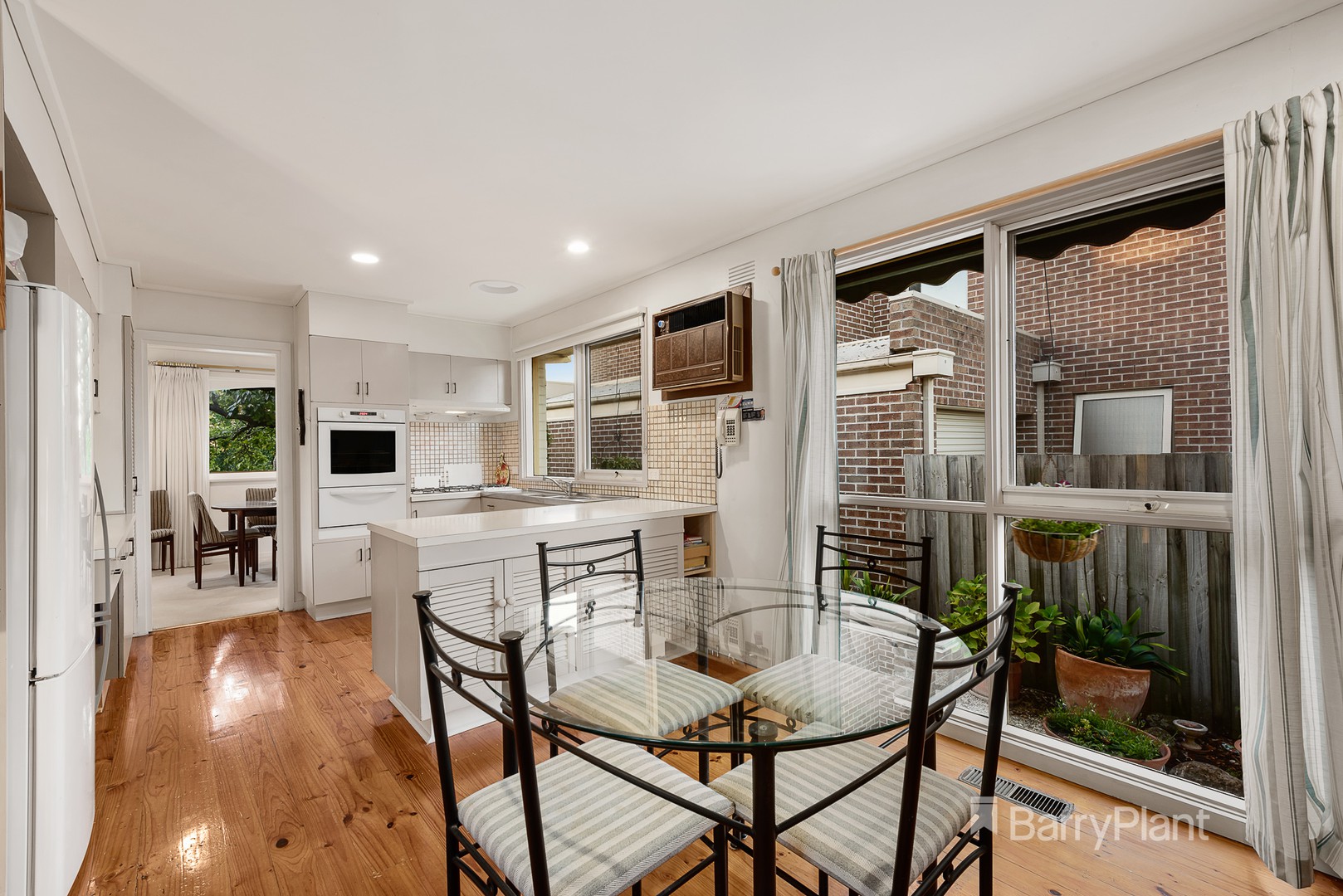 11 Millard Street, Templestowe Lower, VIC 3107, Templestowe Lower - Thumbnail 4