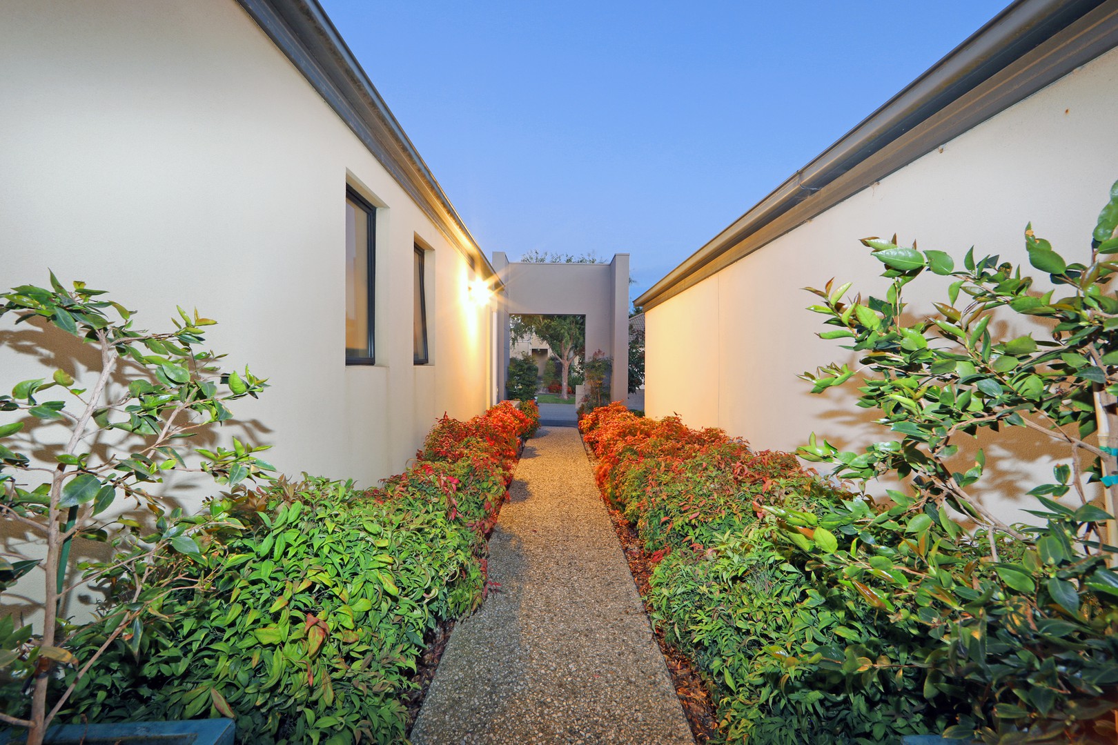 68 Sovereign Manors Crescent, Rowville, VIC 3178 - Thumbnail 2 - 10/02/2021