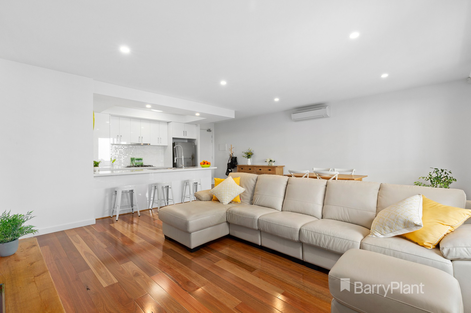 7/1 Morello Circle, Doncaster East, VIC 3109, Doncaster East - Thumbnail 2