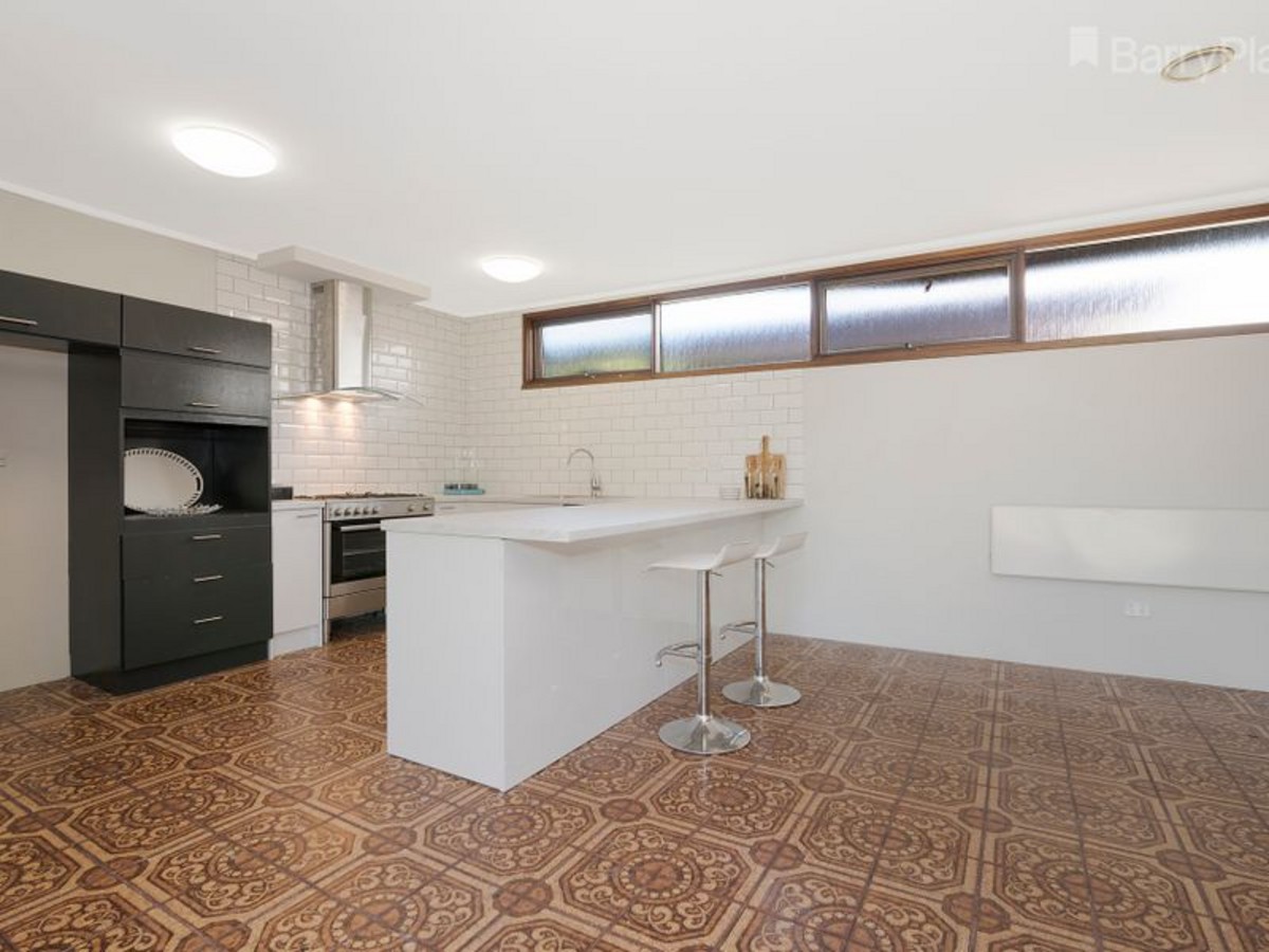 5 Archer Street, Kangaroo Flat, VIC 3555 - Thumbnail 2 - 12/02/2021