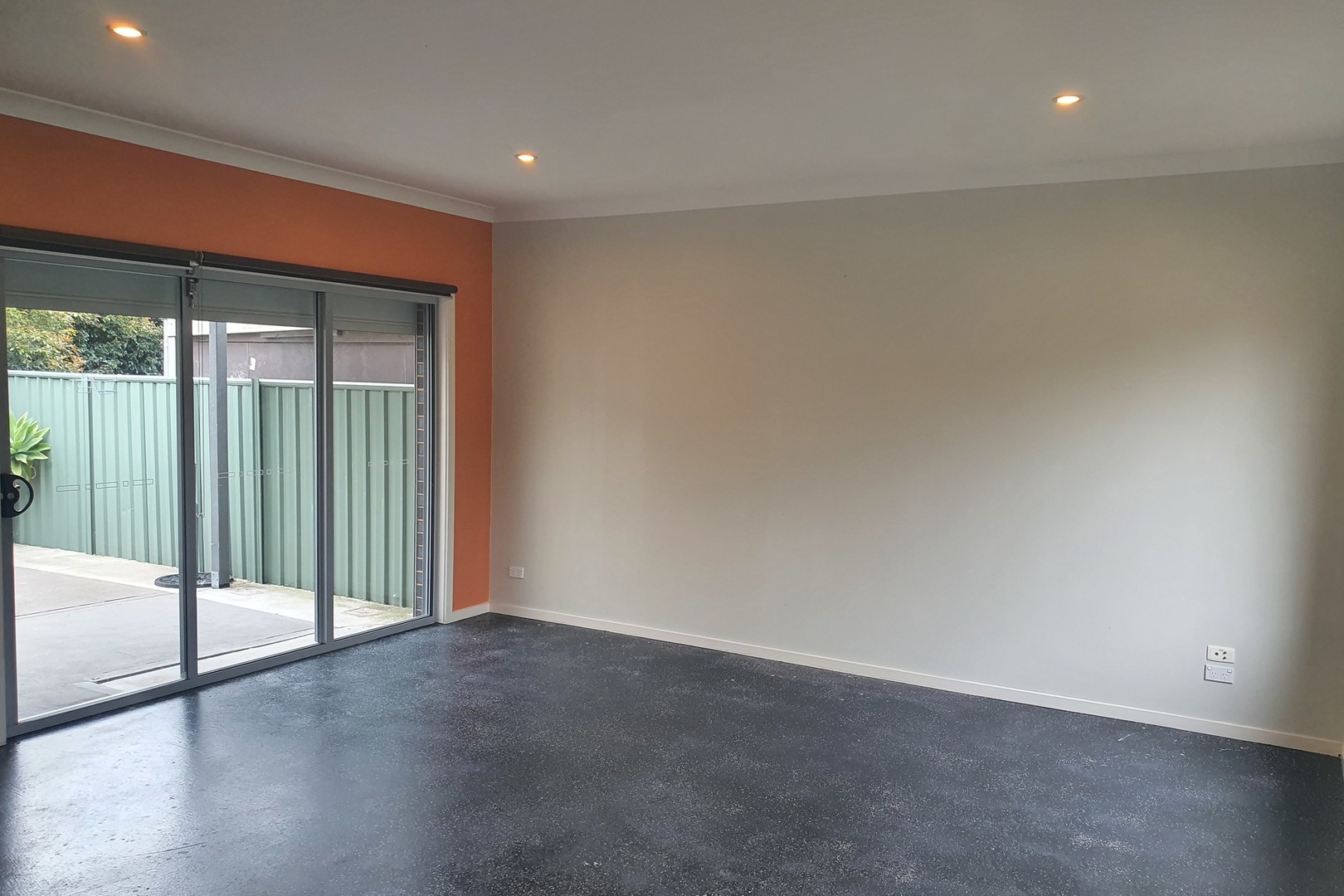 10 Hawthorn Lane, Craigieburn, VIC 3064 - Thumbnail 2 - 16/02/2021