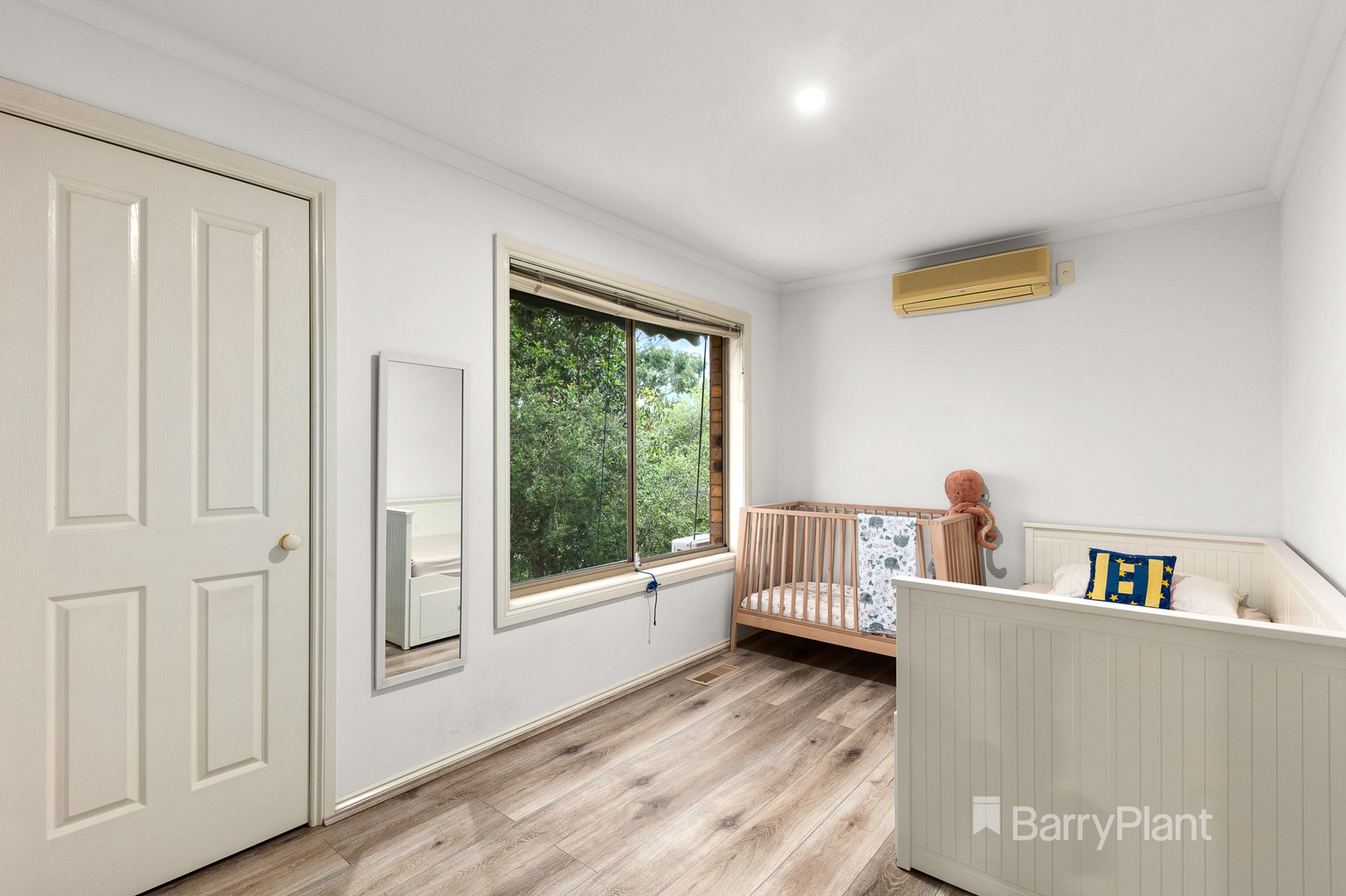 9 Sunrise Crescent, Templestowe Lower, VIC 3107, Templestowe Lower - Thumbnail 5