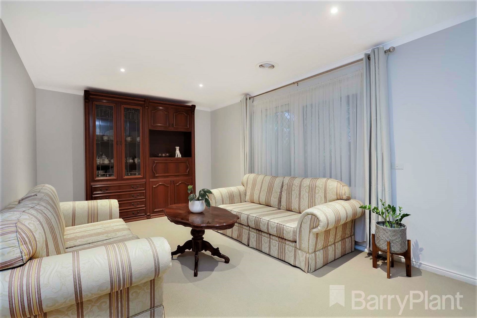 8 Wichill CloseGreenvale, VIC 3059, Greenvale - Thumbnail 5