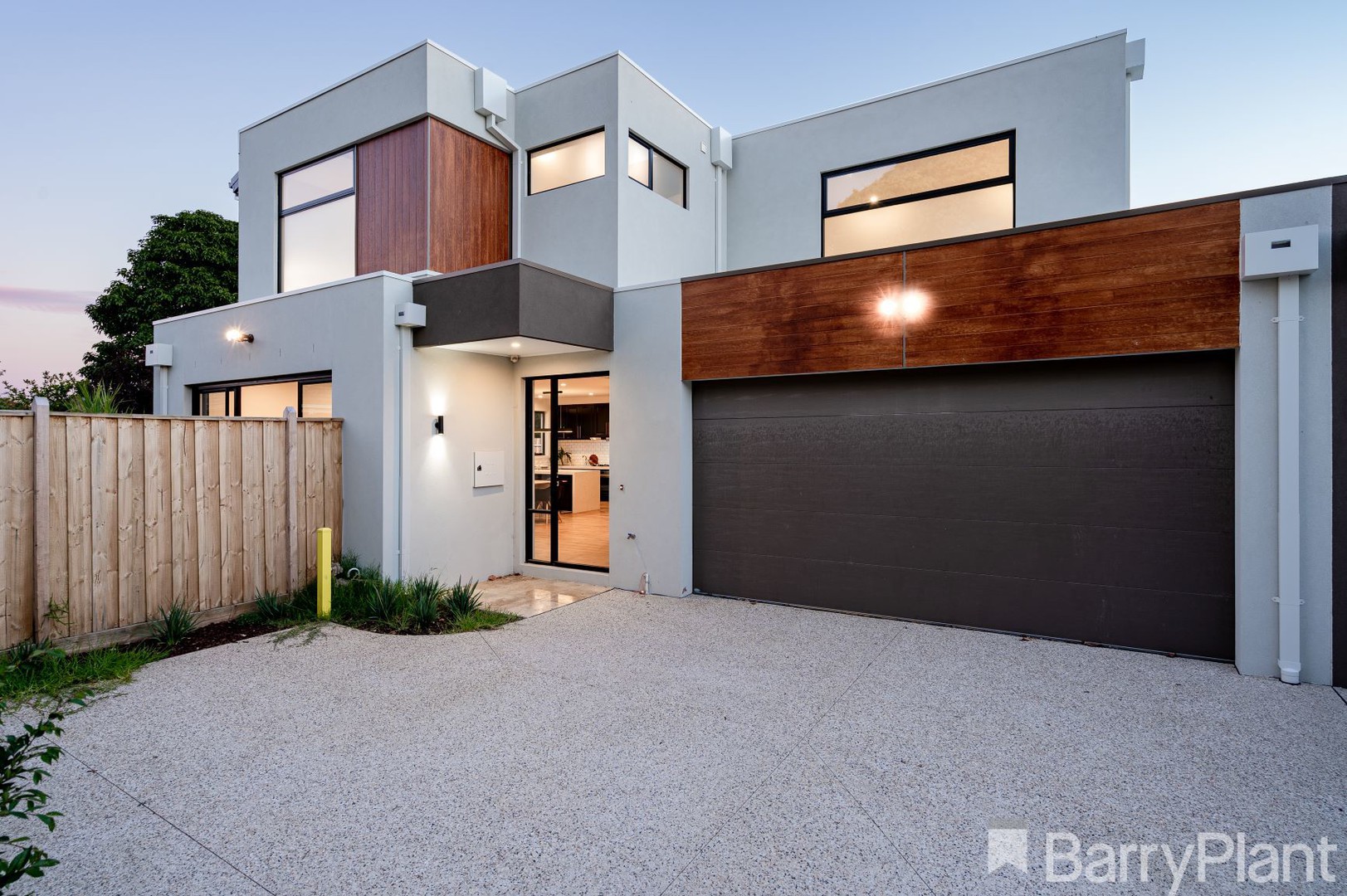 2/254 Lawrence RoadMount Waverley, VIC 3149, Mount Waverley - Image 1