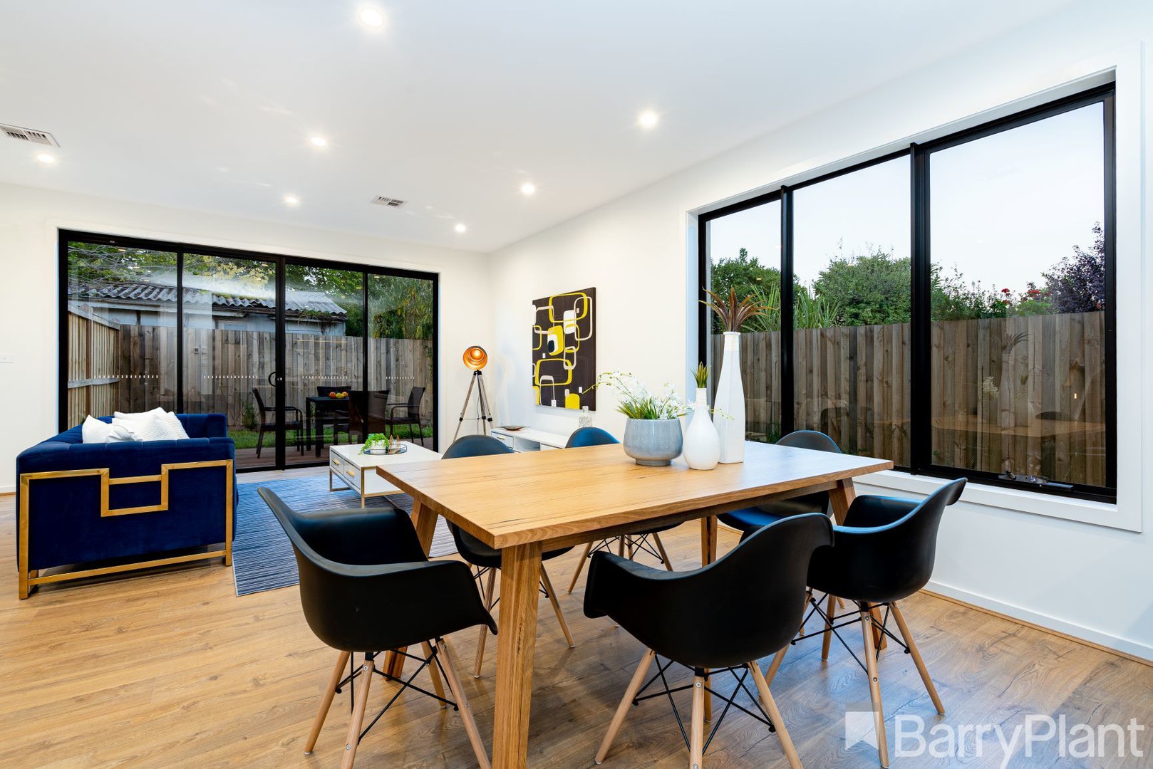 2/254 Lawrence RoadMount Waverley, VIC 3149, Mount Waverley - Thumbnail 3