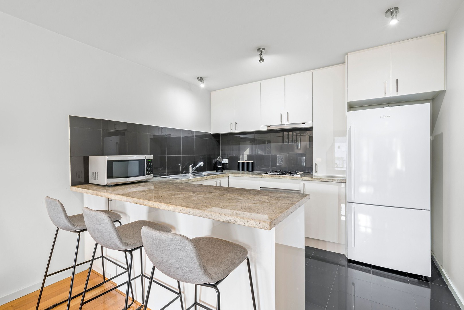 6/157 Epsom RoadAscot Vale, VIC 3032, Ascot Vale - Thumbnail 2