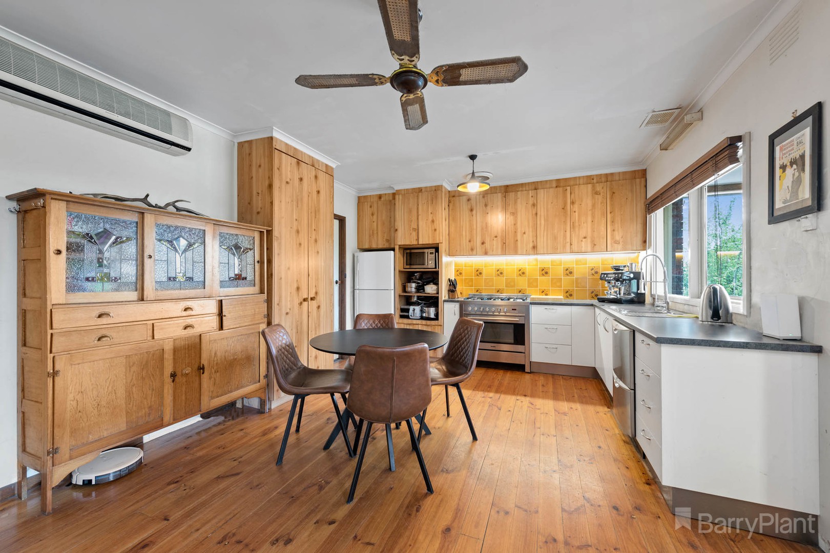 32 Princes HighwayPakenham, VIC 3810, Pakenham - Thumbnail 3