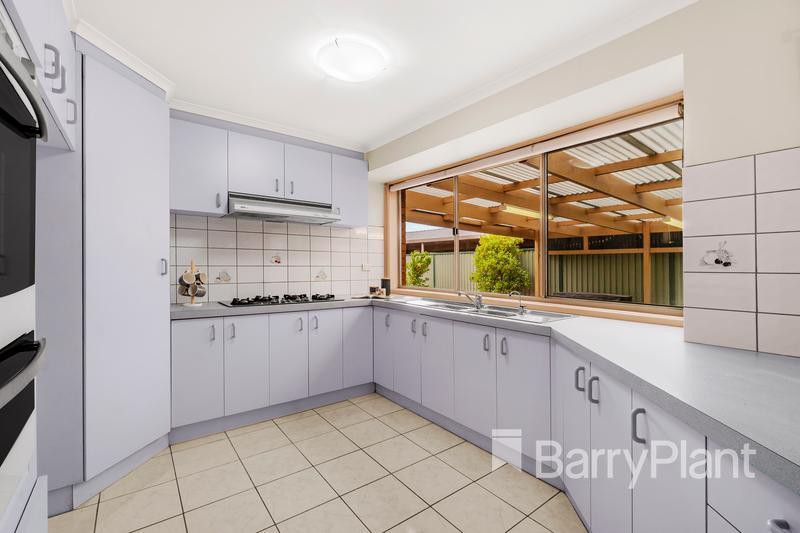 4 Lamina AvenueMill Park, VIC 3082, Mill Park - Thumbnail 5
