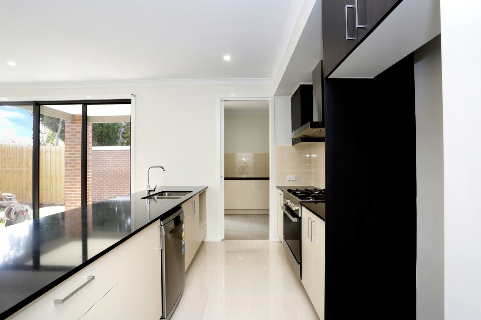 9B Dirigo DriveWheelers Hill, VIC 3150, Wheelers Hill - Thumbnail 3