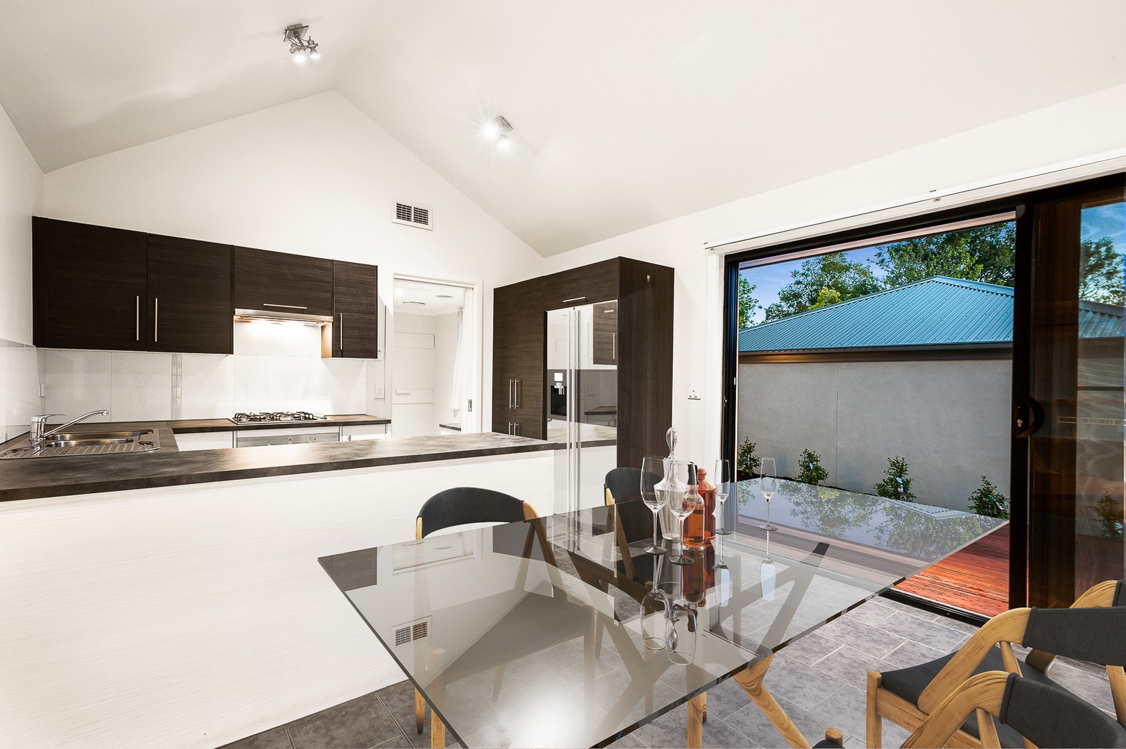 11 Melton Grove, Croydon, VIC 3136 - Thumbnail 1 - 18/02/2021