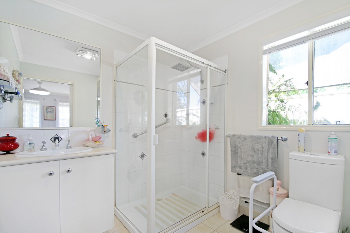 13 Monash DriveBenalla, VIC 3672, Benalla - Thumbnail 8
