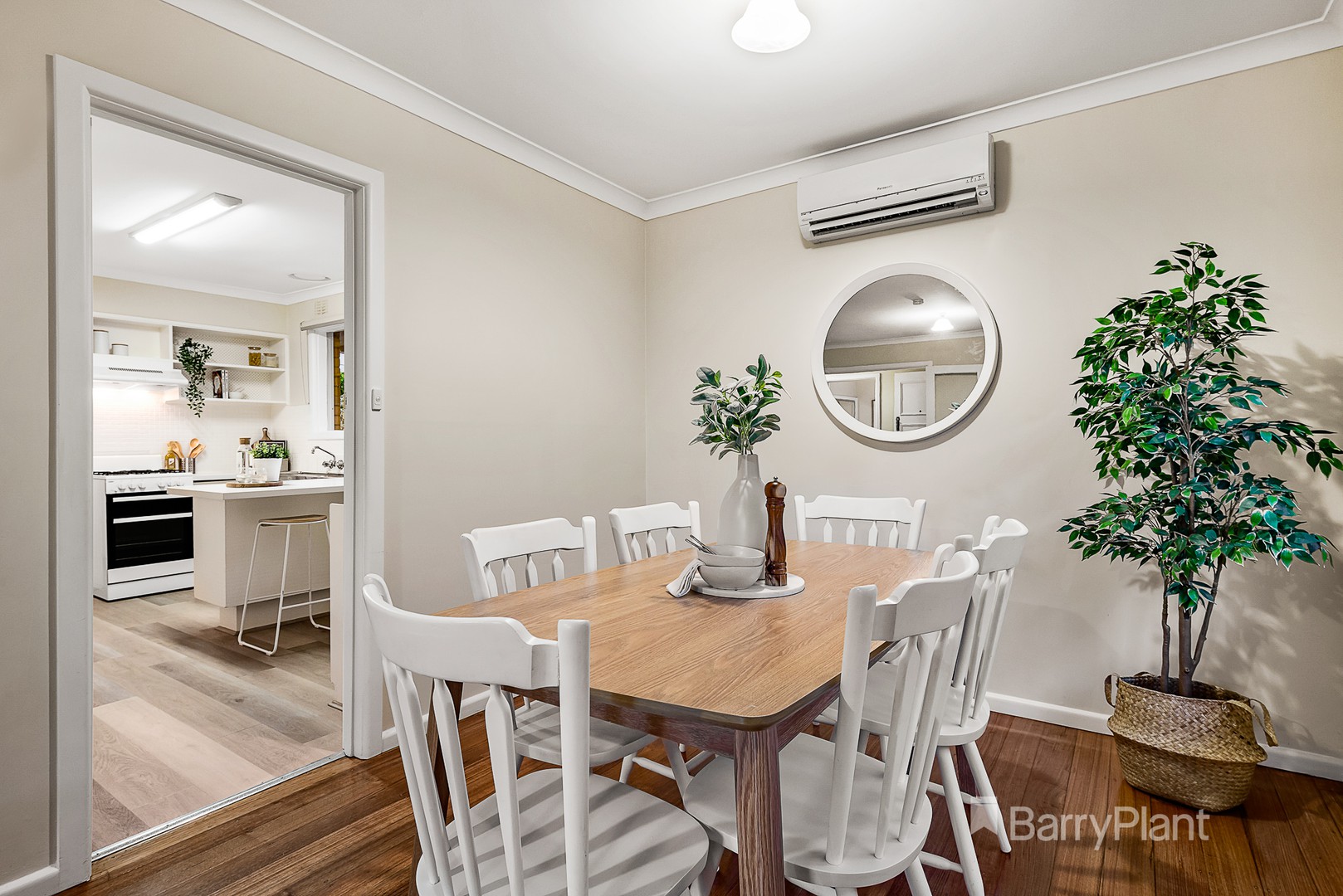 3 Deakin Street, Mitcham, VIC 3132, Mitcham - Thumbnail 5