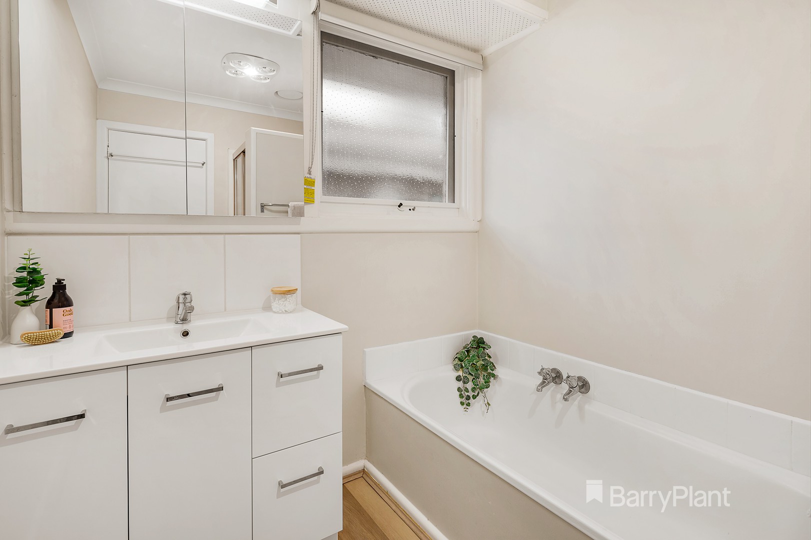 3 Deakin Street, Mitcham, VIC 3132, Mitcham - Thumbnail 8