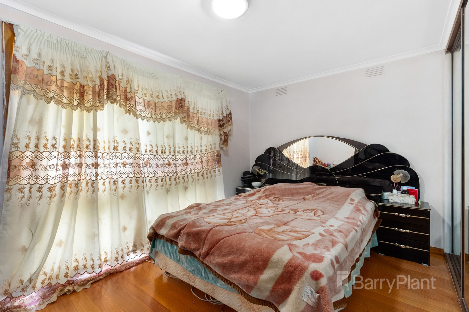 11 Swansea ParadeSt Albans, VIC 3021, St Albans - Thumbnail 5