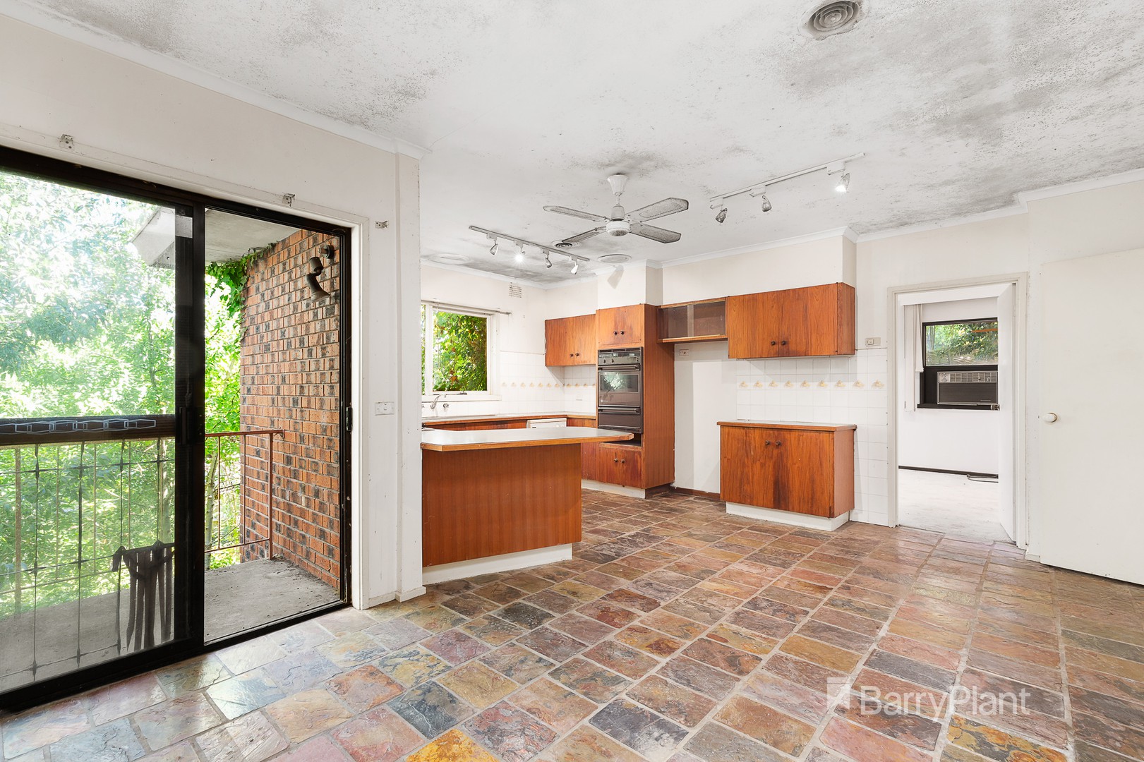 58 Clay Drive, Doncaster, VIC 3108, Doncaster - Thumbnail 2