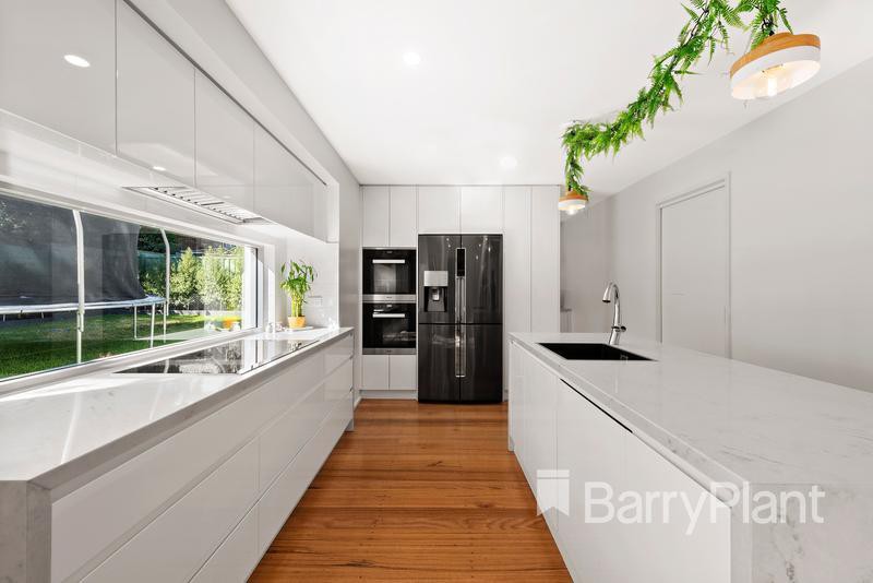 13 Blackman AvenueMill Park, VIC 3082, Mill Park - Thumbnail 3