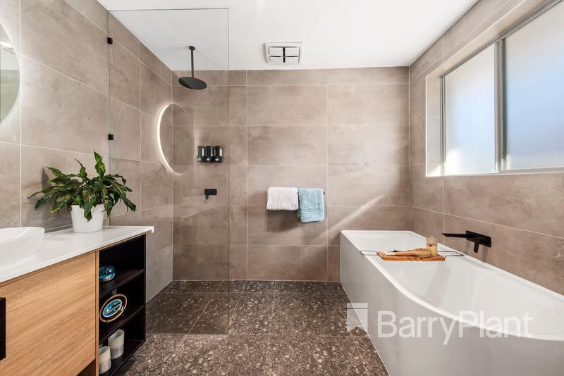 13 Blackman AvenueMill Park, VIC 3082, Mill Park - Thumbnail 6