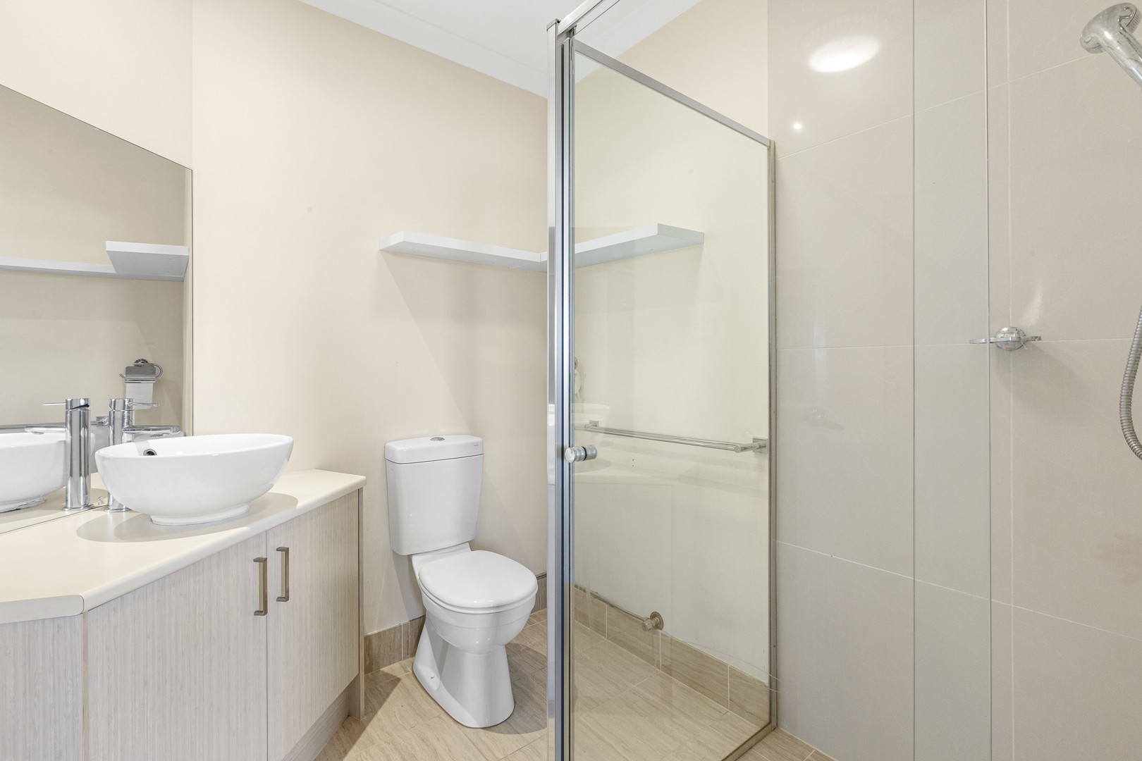 1/3 Gourlay RoadHillside, VIC 3037, Hillside - Thumbnail 5