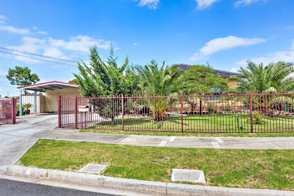 1 Leyton CourtSt Albans, VIC 3021, St Albans - Thumbnail 2