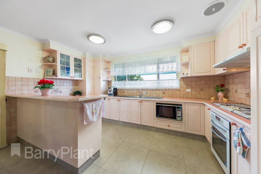 1 Leyton CourtSt Albans, VIC 3021, St Albans - Thumbnail 5