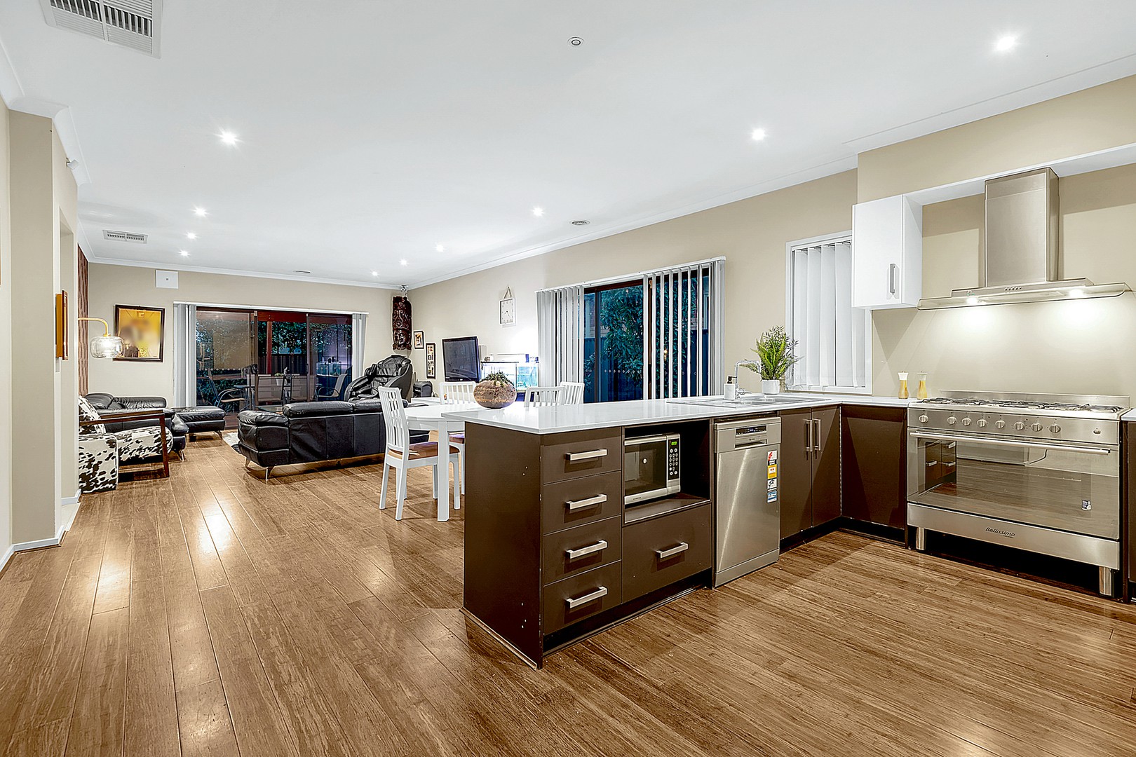 34 Ardsley CircuitCraigieburn, VIC 3064, Craigieburn - Thumbnail 3