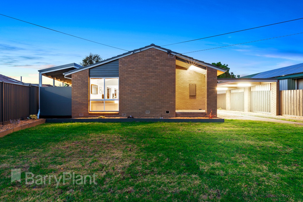 7 Leavesdon Avenue, Kealba, VIC 3021 - Thumbnail 2 - 22/02/2021