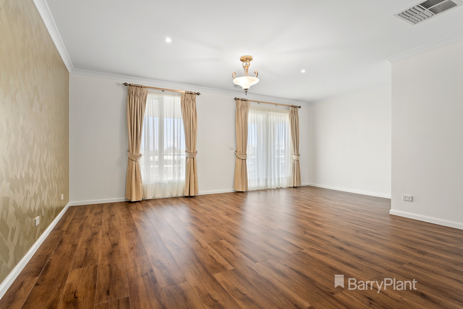 76 Ridgemont DriveBerwick, VIC 3806, Berwick - Thumbnail 5