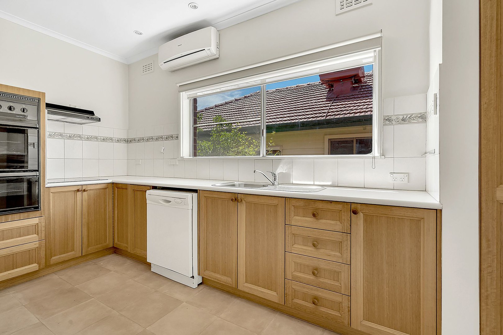 70 Royal ParadeReservoir, VIC 3073, Reservoir - Thumbnail 5