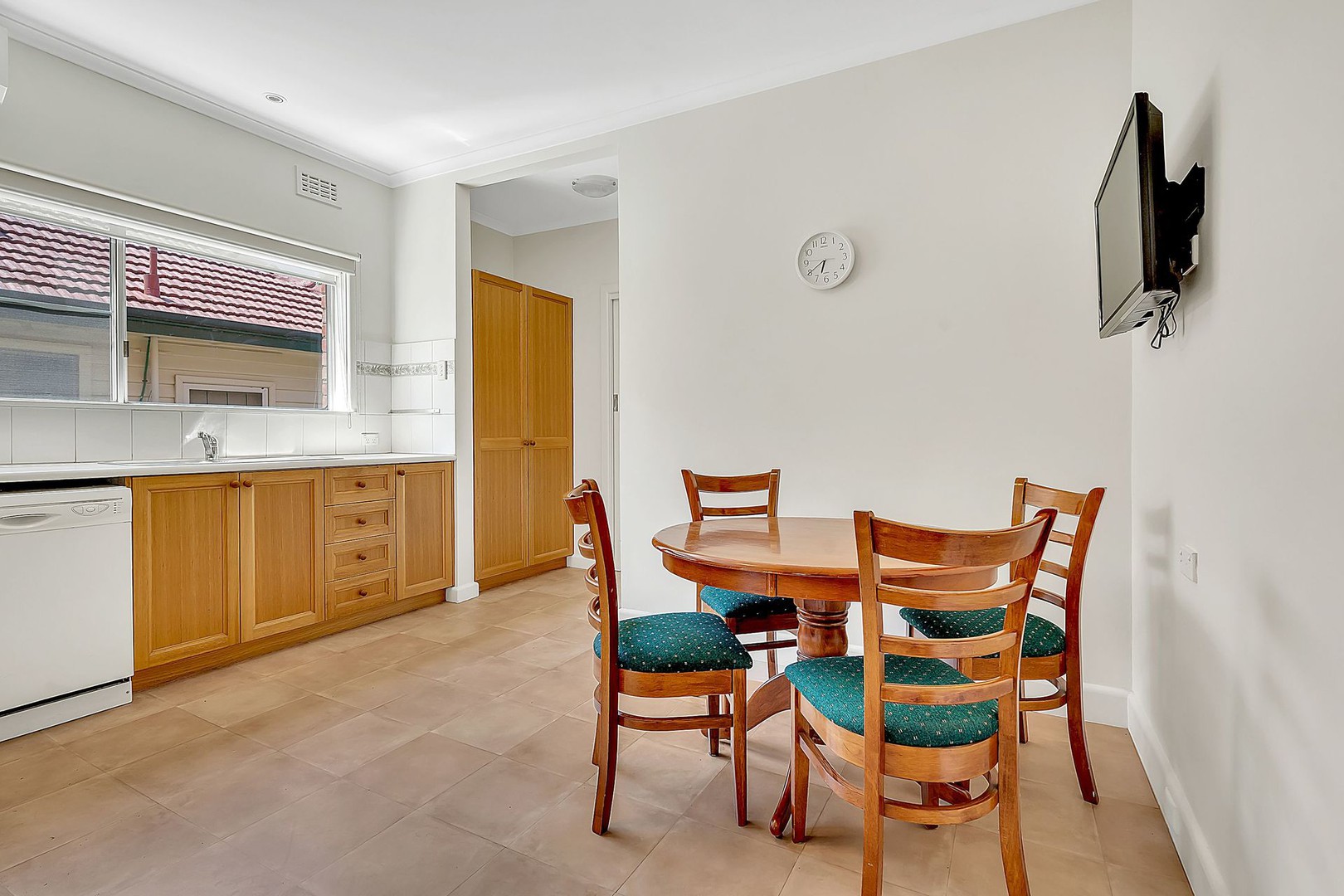70 Royal ParadeReservoir, VIC 3073, Reservoir - Thumbnail 6