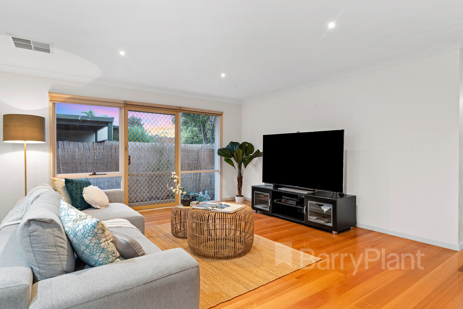13 Tilba PlaceWantirna South, VIC 3152, Wantirna South - Thumbnail 5