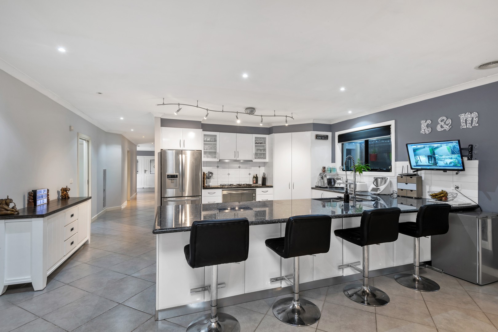 12 Cormican Place, Lovely Banks, VIC 3213 - Thumbnail 2 - 23/02/2021