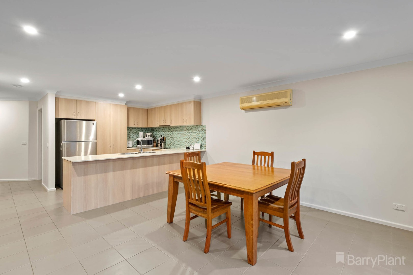 7 Tangelo TerracePakenham, VIC 3810, Pakenham - Thumbnail 2