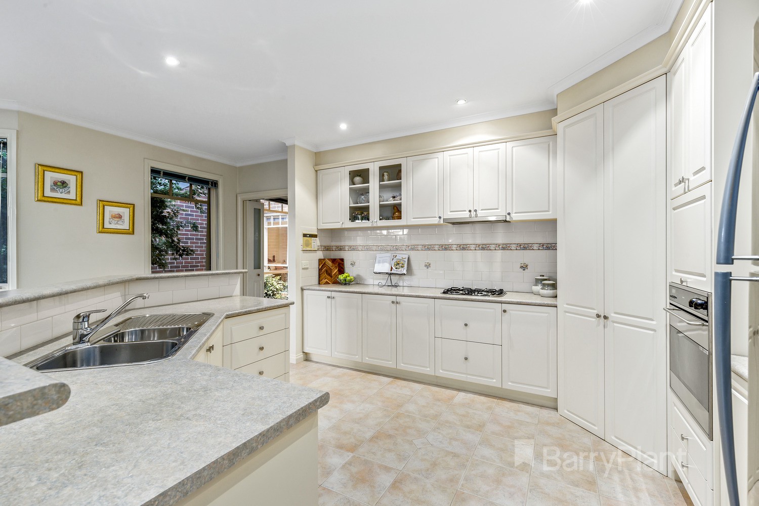 10 Ezio CourtDiamond Creek, VIC 3089, Diamond Creek - Thumbnail 4