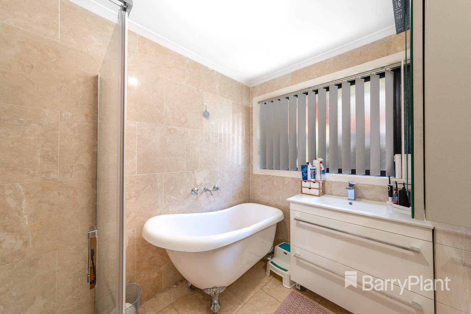 9 Cassinia CrescentMeadow Heights, VIC 3048, Meadow Heights - Thumbnail 8