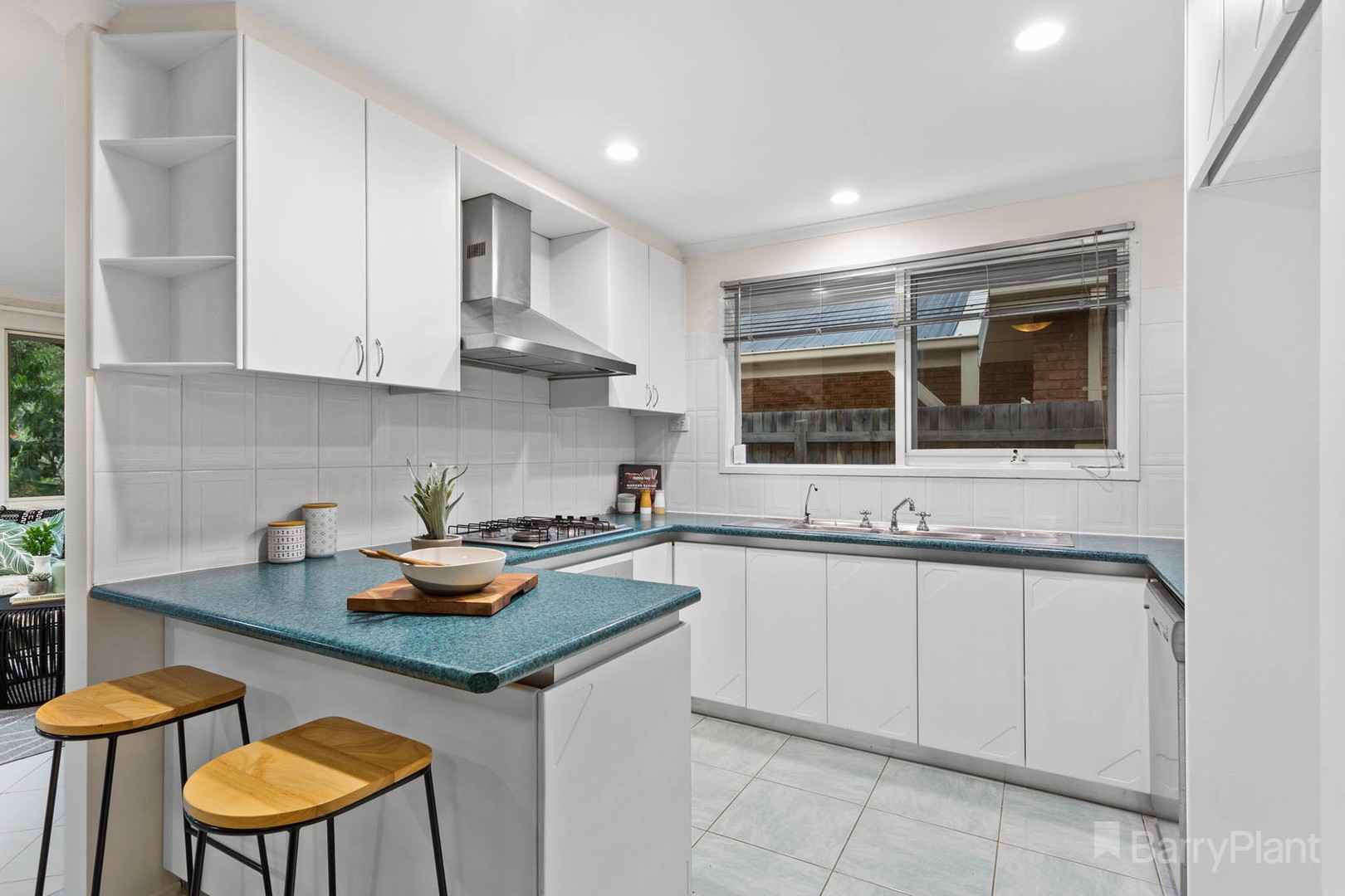 9 Cathie CourtNarre Warren, VIC 3805, Narre Warren - Thumbnail 8